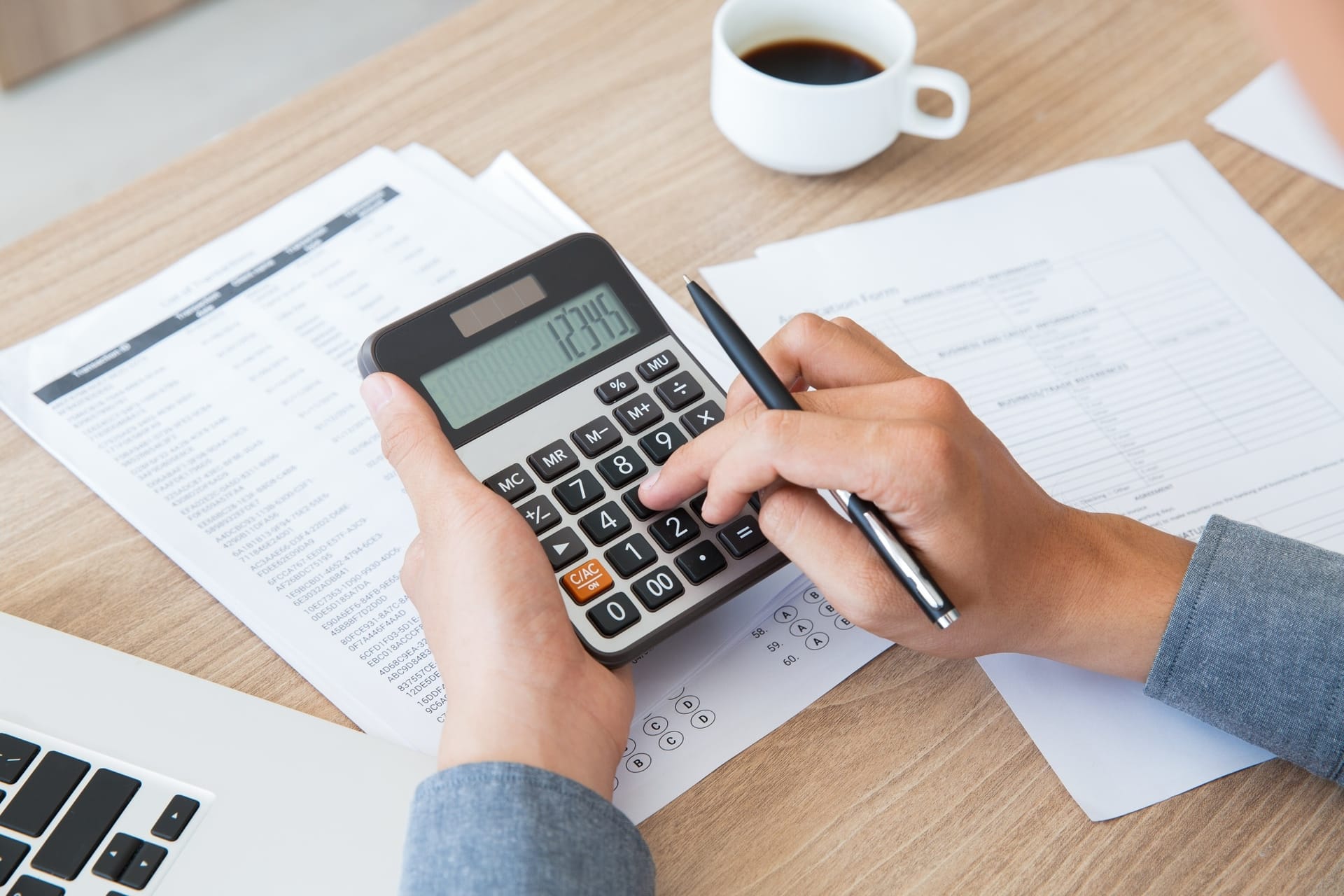 Comparing accounting approaches for energy providers